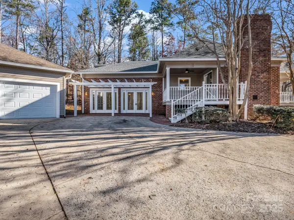 303 Fairforest DR, Rutherfordton, NC 28139