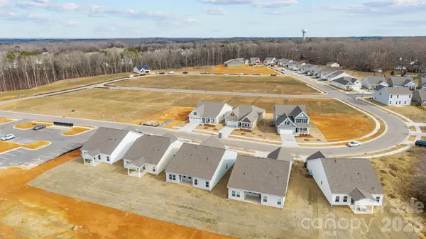 5048 Barbara Jean LN, Wingate, NC 28174