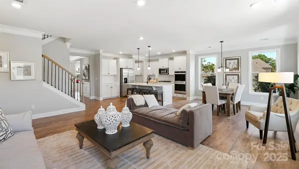 7203 Butternut Oak TER, Huntersville, NC 28078