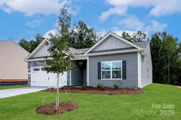 104 Kennford TRL, Troutman, NC 28166
