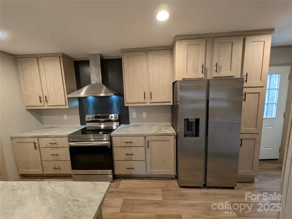 12216 Mascot LN, Huntersville, NC 28078