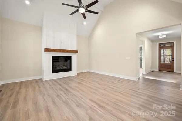 5003 Carolina North DR #1, Gastonia, NC 28058