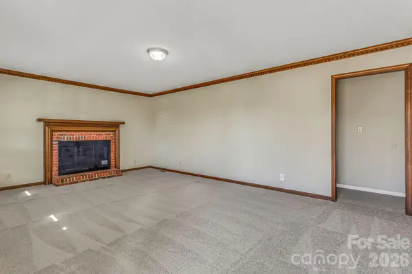 1703 Crestview RD, Easley, SC 29642