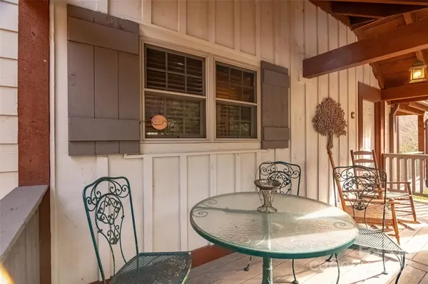 620 Sapphire Valley RD, Cashiers, NC 28717