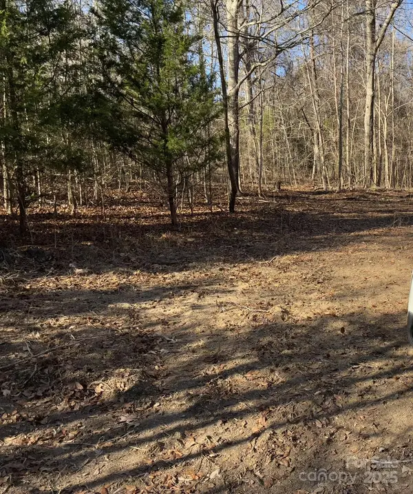5482 Old Winnsboro RD, Great Falls, SC 29055