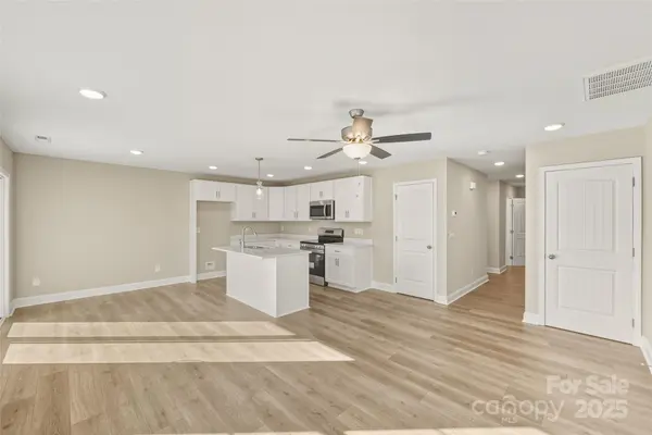 26443 Hwy 9 HWY, Pageland, SC 29728