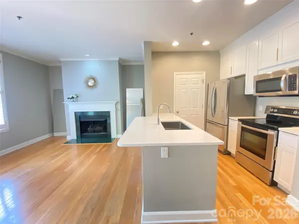 416 Queens RD #19, Charlotte, NC 28207