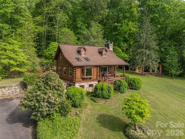 393 Carver Mountain VLY, Sylva, NC 28779