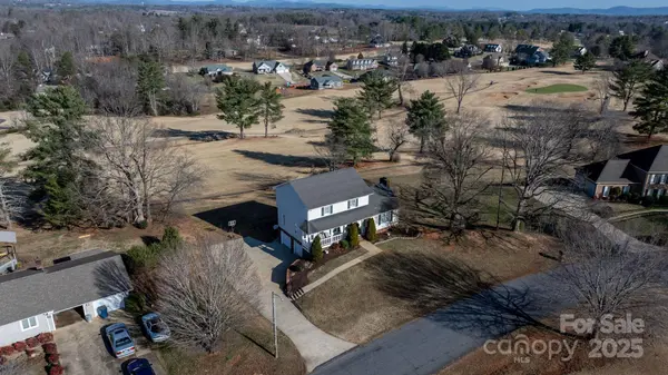 20 Meandering WAY, Granite Falls, NC 28630