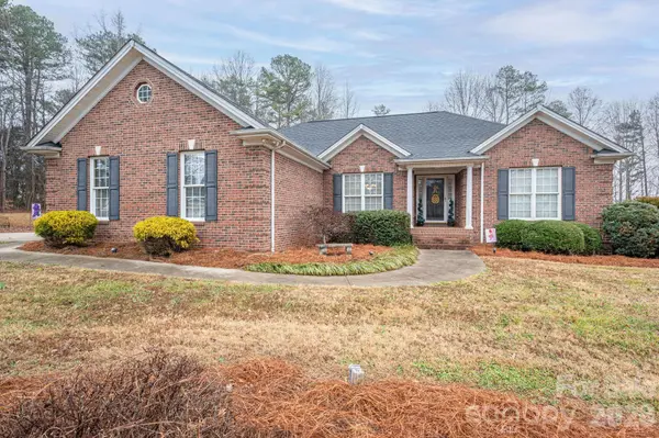 107 Farmwood DR,  Cherryville,  NC 28021