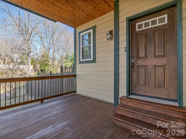 92 Middlemont AVE, Asheville, NC 28806
