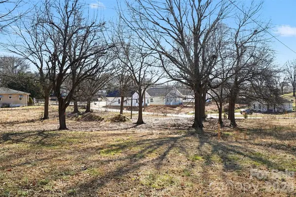 2624 Goble ST, Gastonia, NC 28056