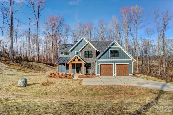 1021 Harrogate DR, Bessemer City, NC 28016