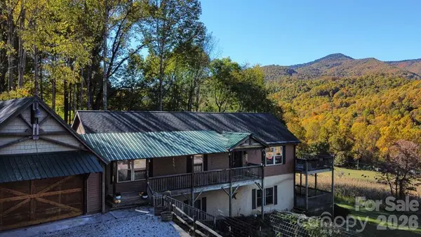 262 Sams TRL,  Waynesville,  NC 28786