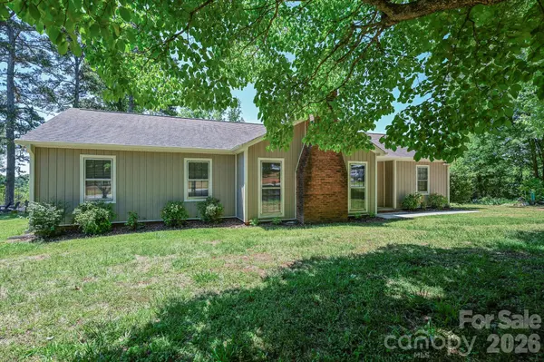 2209 Waverly DR, Monroe, NC 28112