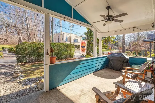 54 N Liberty ST, Asheville, NC 28801