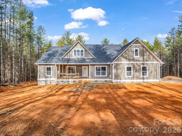 1057 Hawksbill DR, Morganton, NC 28655