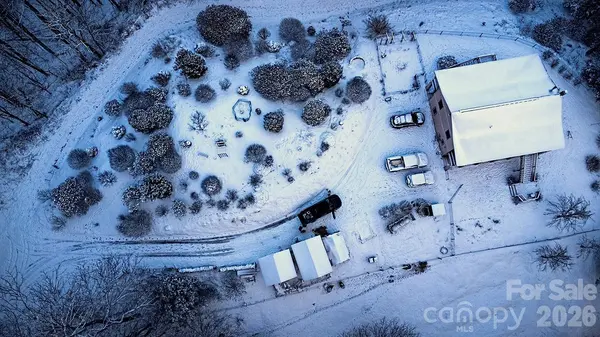 2778 Mule Stomp RD, Hot Springs, NC 28721