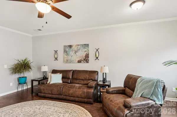 209 Halton Crossing DR SW, Concord, NC 28027