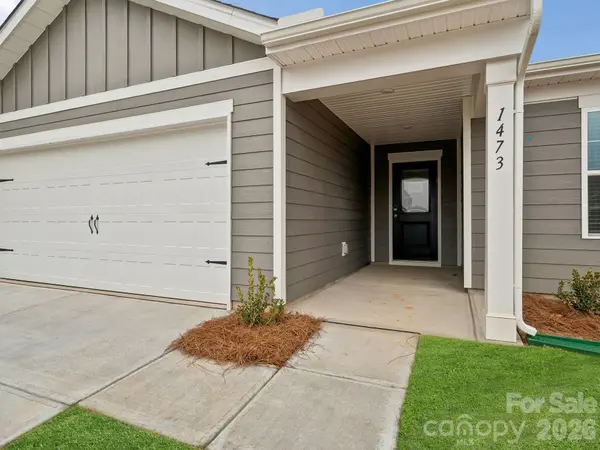 1473 Ardmore DR, Sherrills Ford, NC 28673