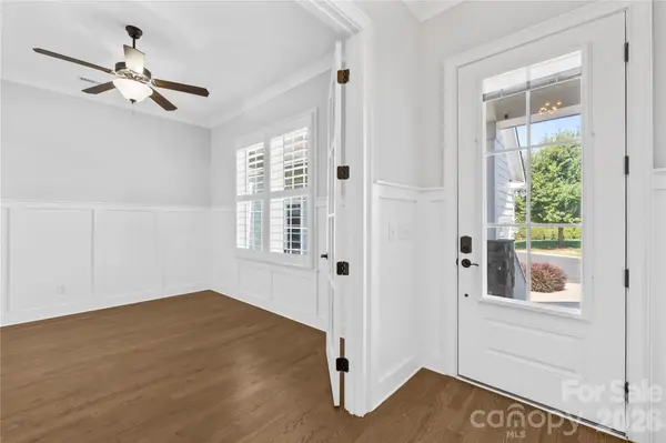 124 Sisters Cove CT, Mooresville, NC 28117