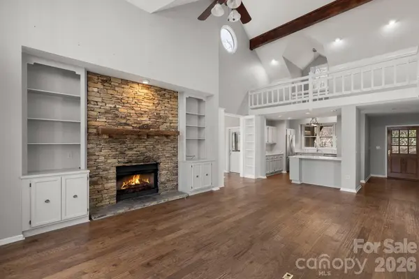 451 Crescent TRL, Highlands, NC 28741