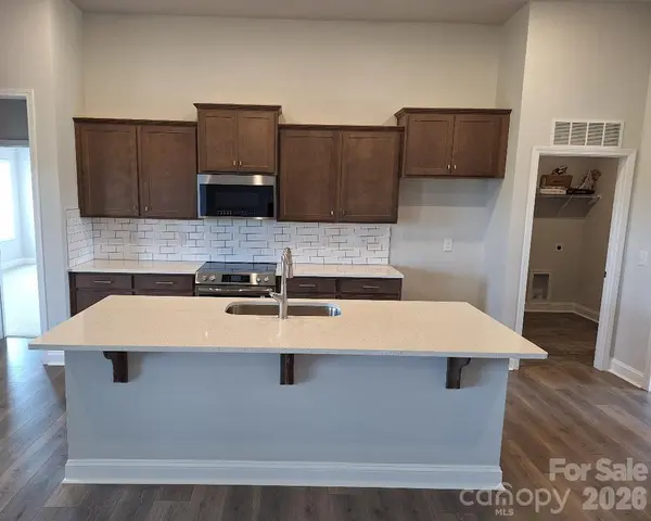 104 Swan Park LN #22, Statesville, NC 28625