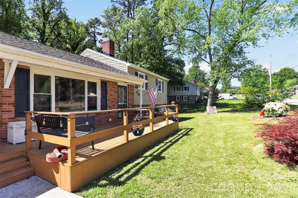 2111 Parkdale AVE, Gastonia, NC 28052