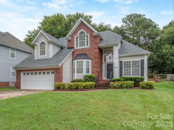 6221 Caslon CT, Charlotte, NC 28270