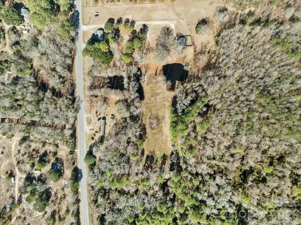 2443 Highway 52 HWY S, Cheraw, SC 29520