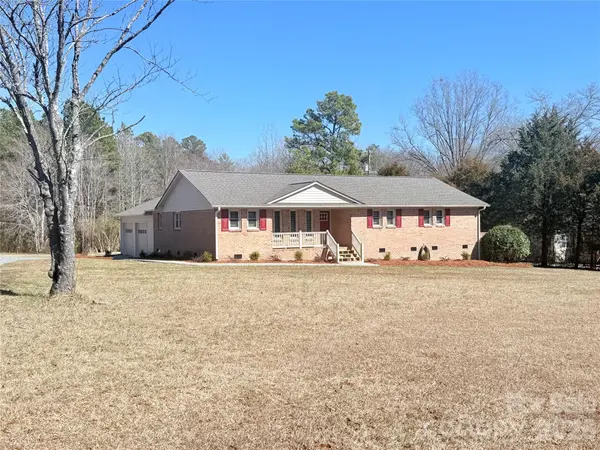 3879 Flat Creek RD, Lancaster, SC 29720
