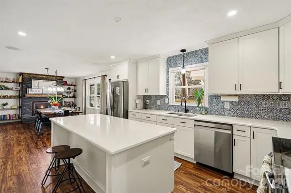 9211 Mt Holly-Huntersville RD, Huntersville, NC 28078