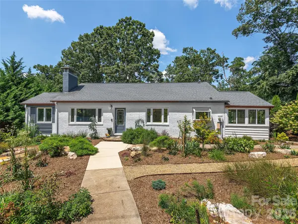 29 White Pine DR, Asheville, NC 28805
