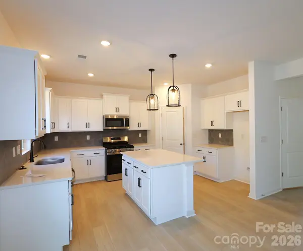 1753 Boulder Ridge DR, Gastonia, NC 28052