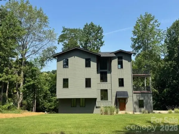 150 Driftwood DR, Mooresville, NC 28117