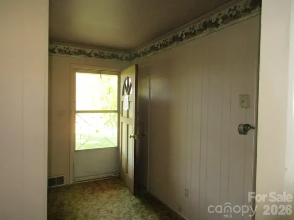 225 Davis RD, Crumpler, NC 28617