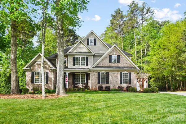 13326 Fairington Oaks DR,  Mint Hill,  NC 28227