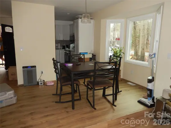 549 Brent RD, Raleigh, NC 27606