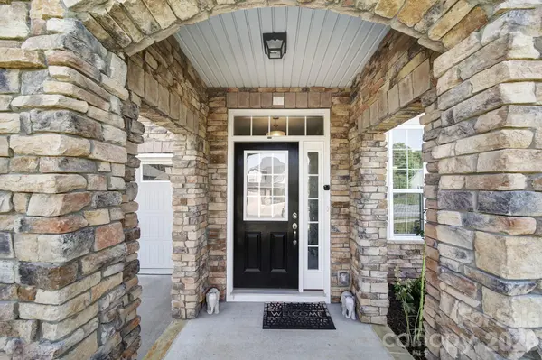 3322 Helmsley CT, Concord, NC 28027