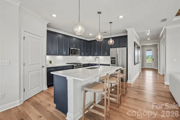 2740 Peak CT, Belmont, NC 28012