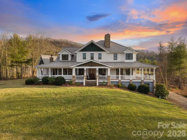 29 Bonnie Brae DR, Weaverville, NC 28787