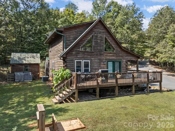 190 Elliot LN, Rutherfordton, NC 28139