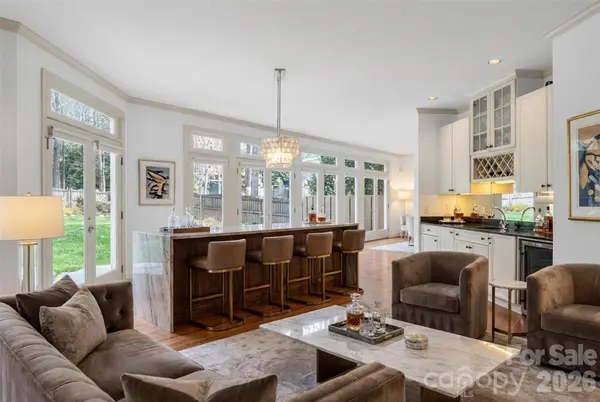 217 Chesley LN, Chapel Hill, NC 27514