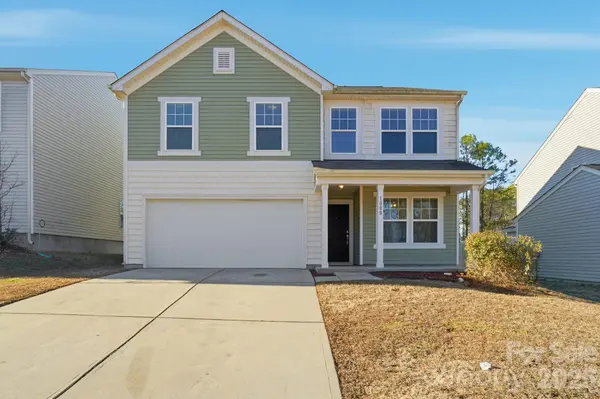 1000 Newfound Hollow DR, Charlotte, NC 28214