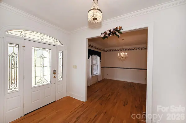 640 40th Avenue LN NW, Hickory, NC 28601