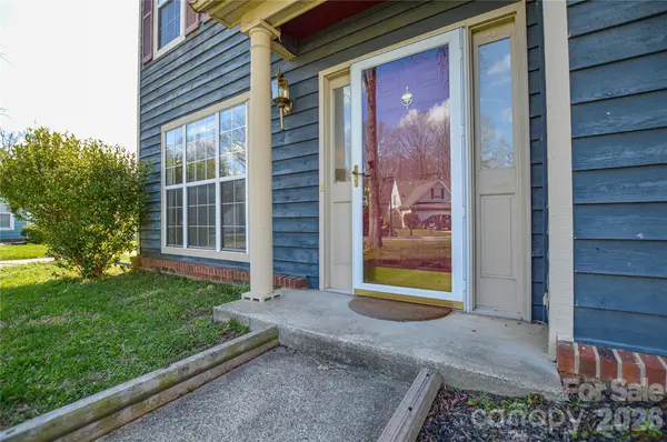 4001 Brookforest LN, Indian Trail, NC 28079