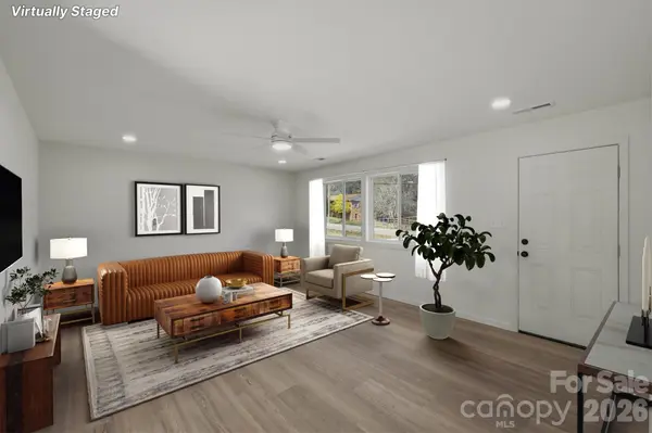 2621 Fairwood DR SE, Hudson, NC 28638