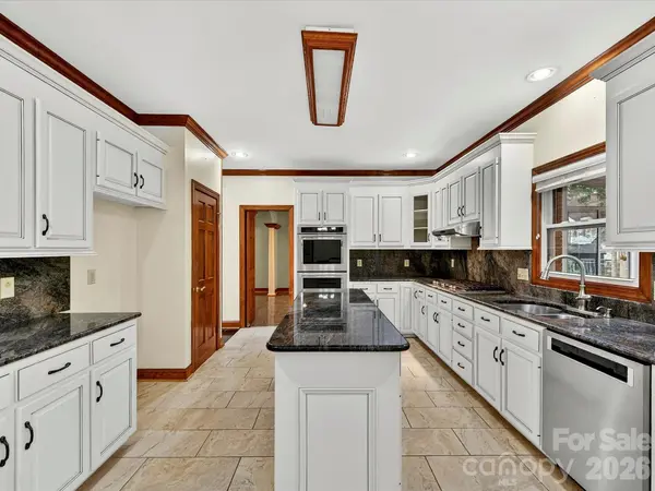 3100 Shady Grove LN, Matthews, NC 28104