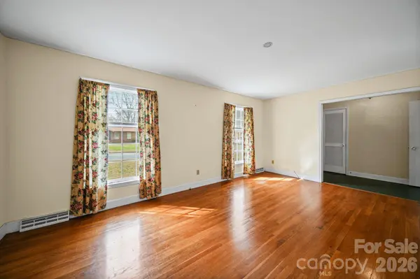 1628 Dixon RD, Gastonia, NC 28054