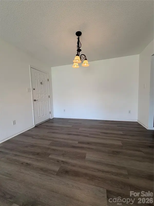119 Carriage House DR, Kannapolis, NC 28081